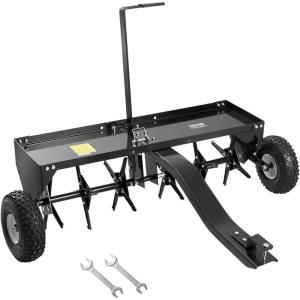 VEVOR Tow Behind Plug Aerator, 40-Inch Tow Behind Lawn Plug Aerator with Universal Hitch, Pull Behind Aerator with Iron Spikes Alternately Arranged, Lawn Aerator Tow Behind for Gardens, Lawns, Farms(Tow Behind)